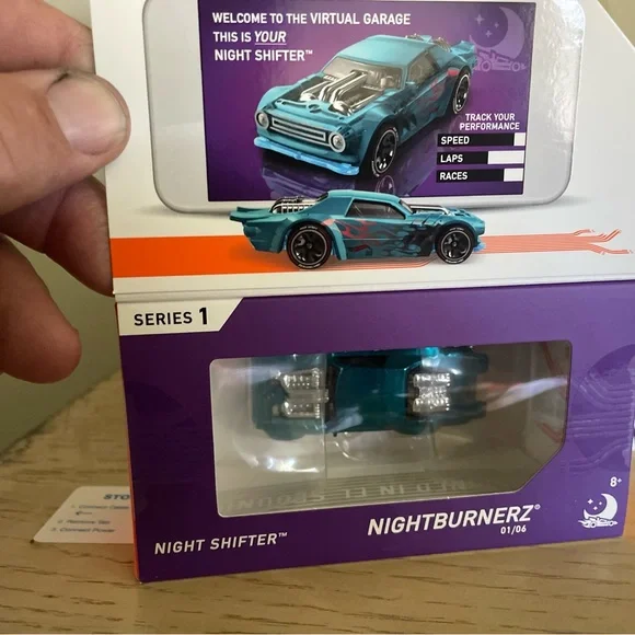 Hot wheels - Picture 3 of 3